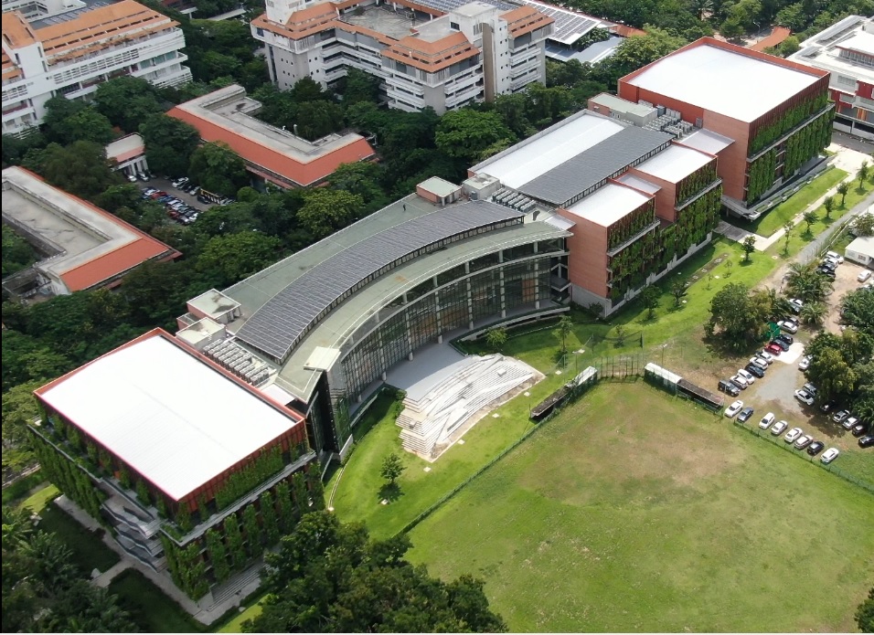 อาคารเรียนรวม ธรรมศาสตร์ รังสิต